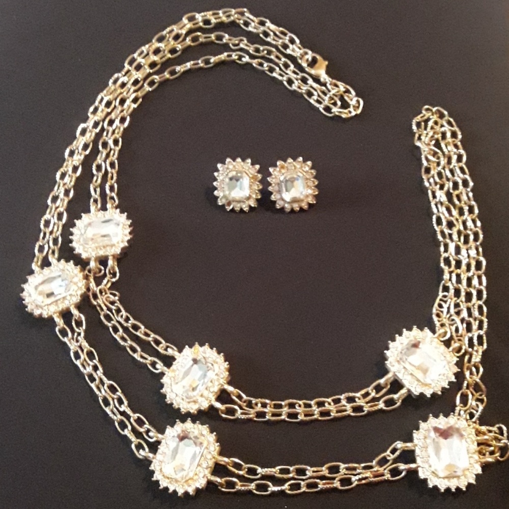 2/$20 Statement Necklace & Earring Set